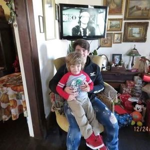 Meet your Posher, Ethan